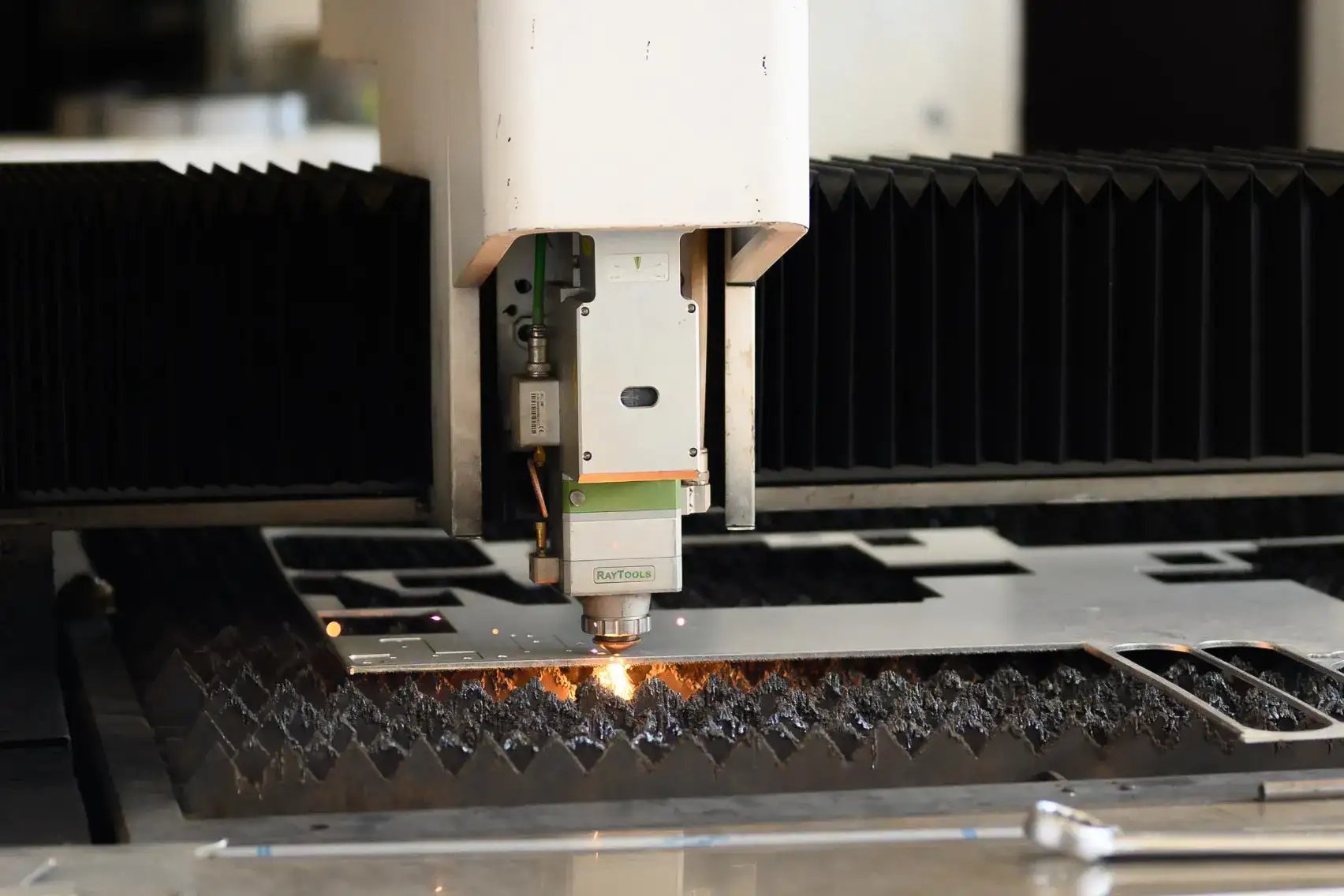 Mechanical Engineering & Manufacturing 3 Precision Machine Manufacturing