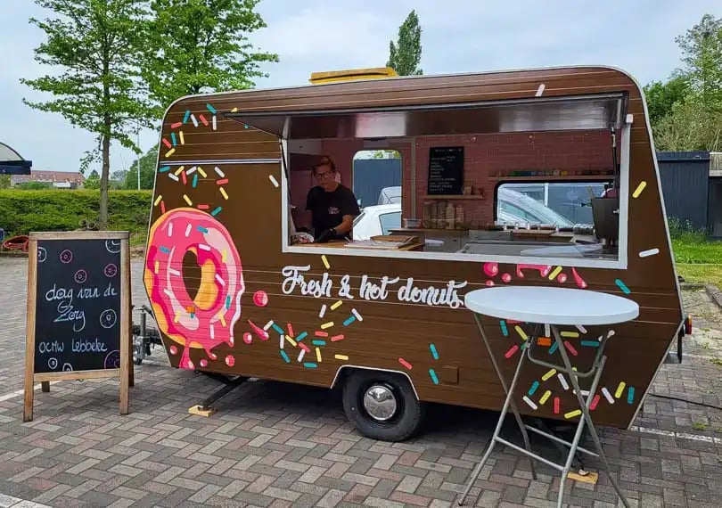 High-Quality Donut Machines and Makers 18 Donut Food Truck